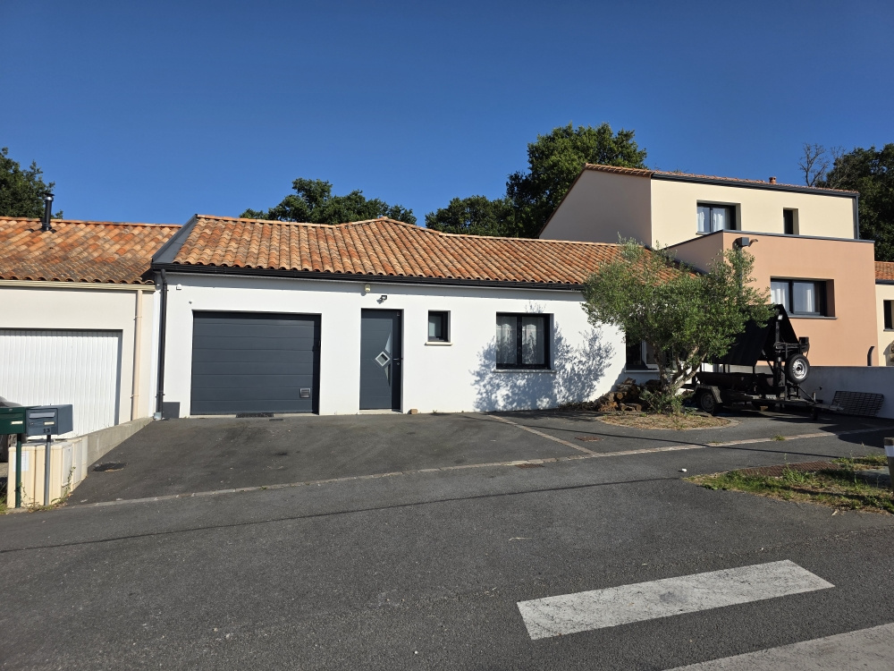 Agence immobilière de HEISSAT Laurie