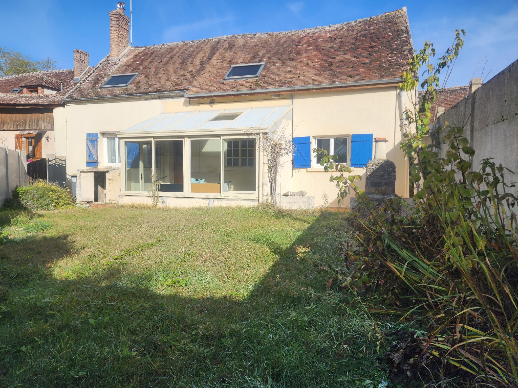 Maison à vendre à Sergines, 117 m², 6 pièces – photo 1 sur 15